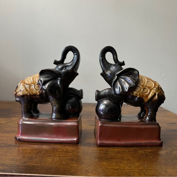 Vintage Ceramic Elephant Bookends - Picture 1 of 3
